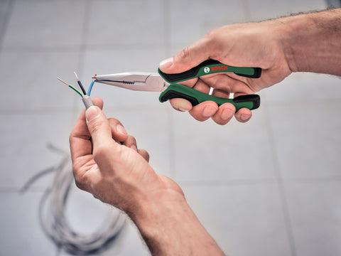 Bosch Pliers Set 4 Pieces (Needle Nose Pliers, Side Cutter, Pliers, Pipe Wrench)