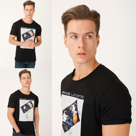 BiggDesign Faces Space Lovers Man T-Shirt