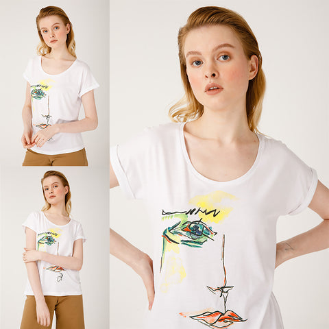 Biggdesing Green Face Womens Crew Neck T-Shirt