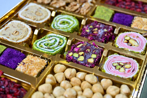 Tadım Dünyasi Deluxe Mixed Gift Nuts & Turkish Delight – 850g 102