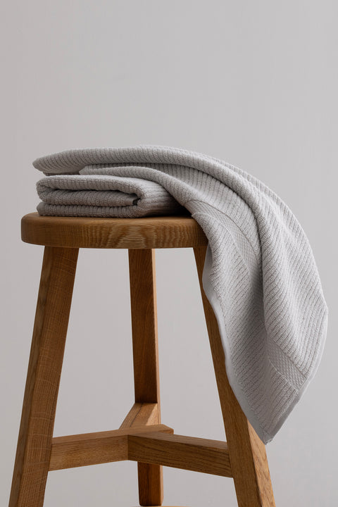 Koza Home Ivory Gray Corduroy Micro Fiber 100% Cotton 2-Piece Bath Towel Set 50 X 90 - 70 X 140 1126A 50 90 - 70 x 140