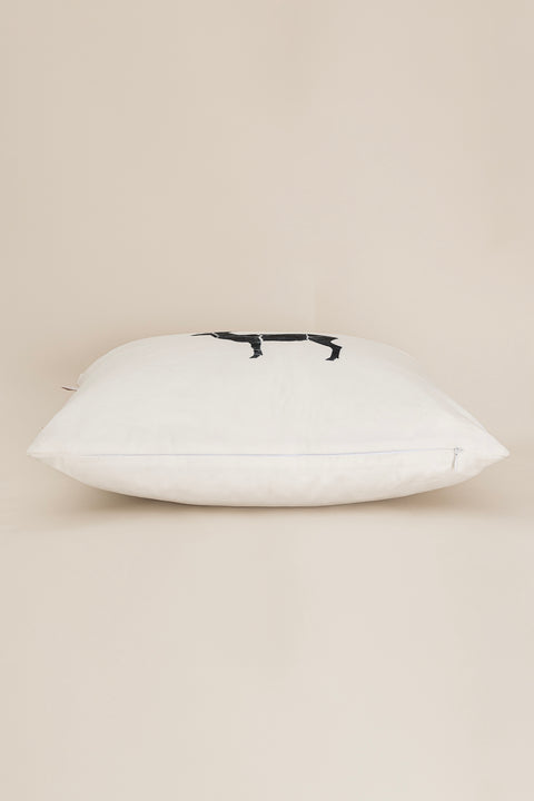 Koza Home Charm Black Deer Printed White Cushion 43X43 35263A 43 x 43
