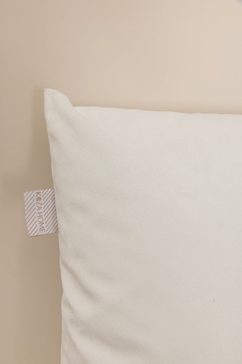 Koza Home Charm Black Deer Printed White Cushion 43X43 35263A 43 x 43