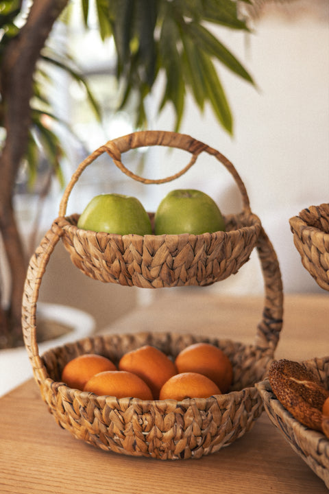 Koza Home Meander Water Hyacinth 2 Tier Round Presentation 5121